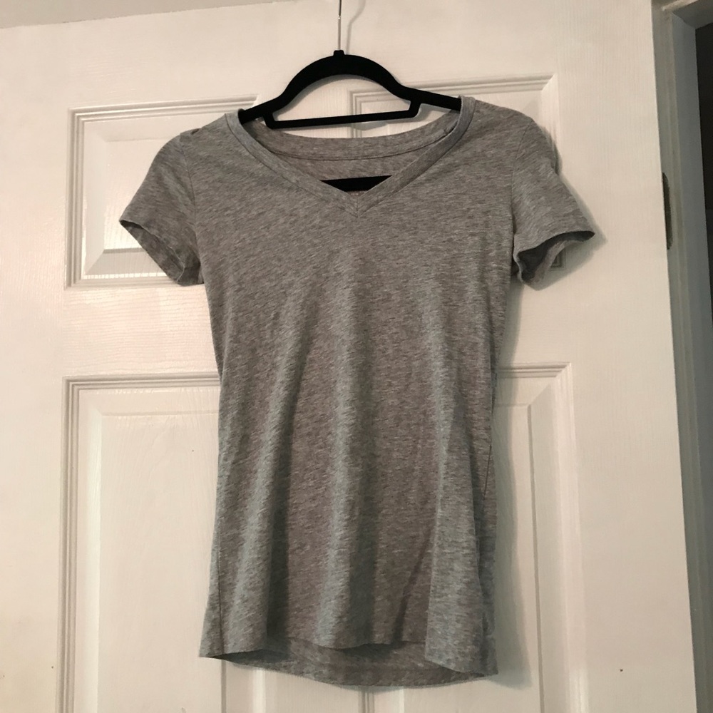 Heather gray v neck